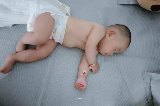 合肥怀孕多久会显肚子